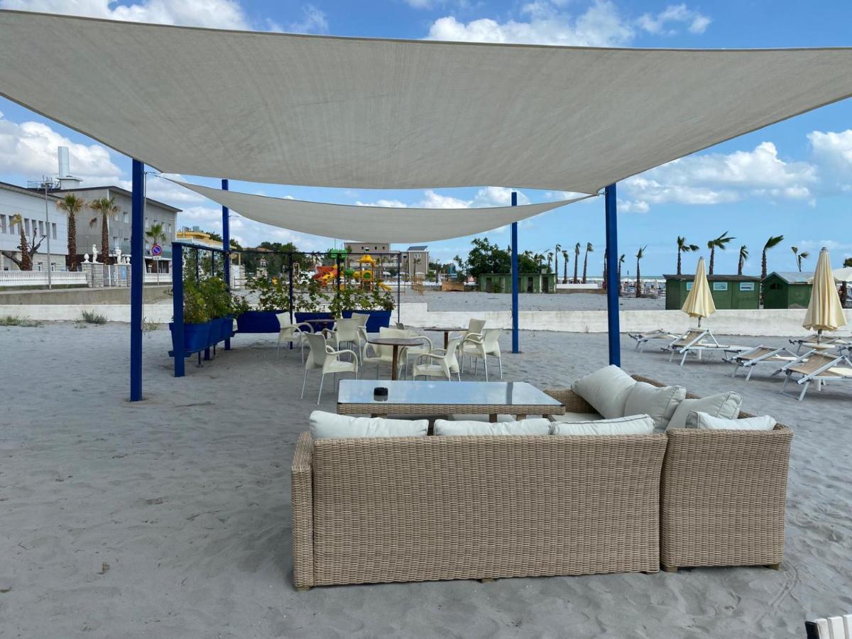 Hotel Spiaggia Villa Paola Bellaria-Igea Marina Exterior photo