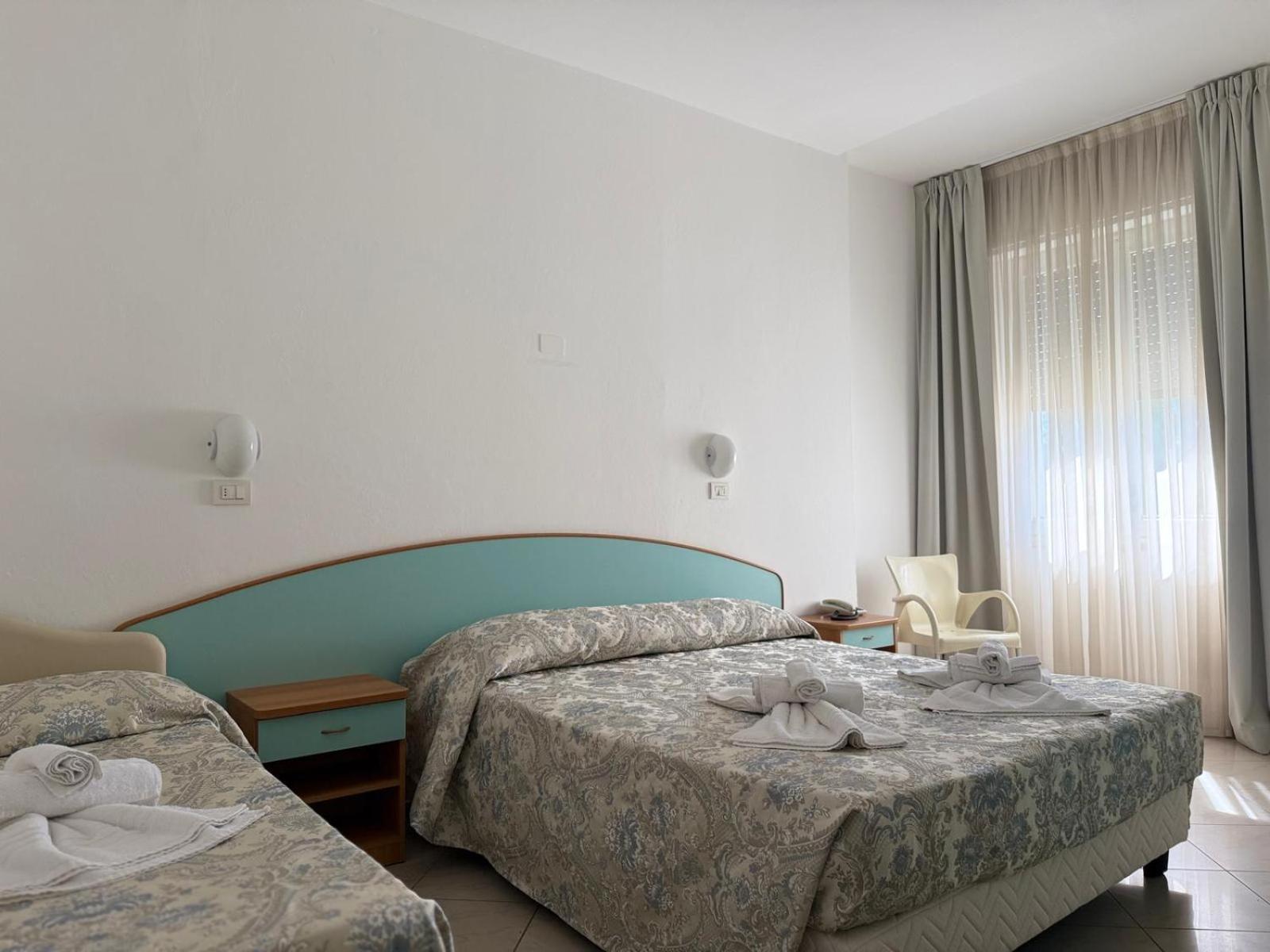 Hotel Spiaggia Villa Paola Bellaria-Igea Marina Exterior photo